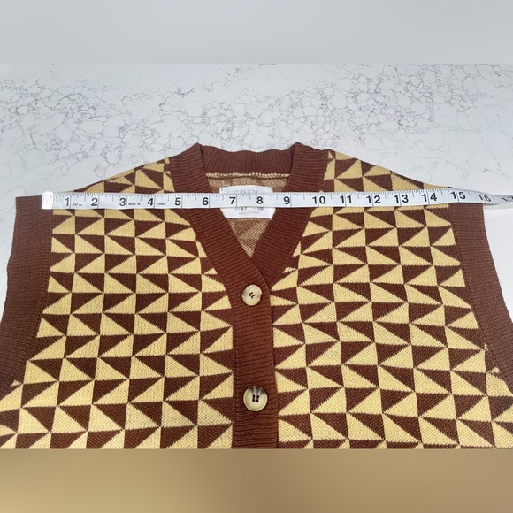 Zara Girl’s Knit Button-up Sweater Vest Geometric Print Brown/Tan SZ 6-7 - Picture 5 of 7